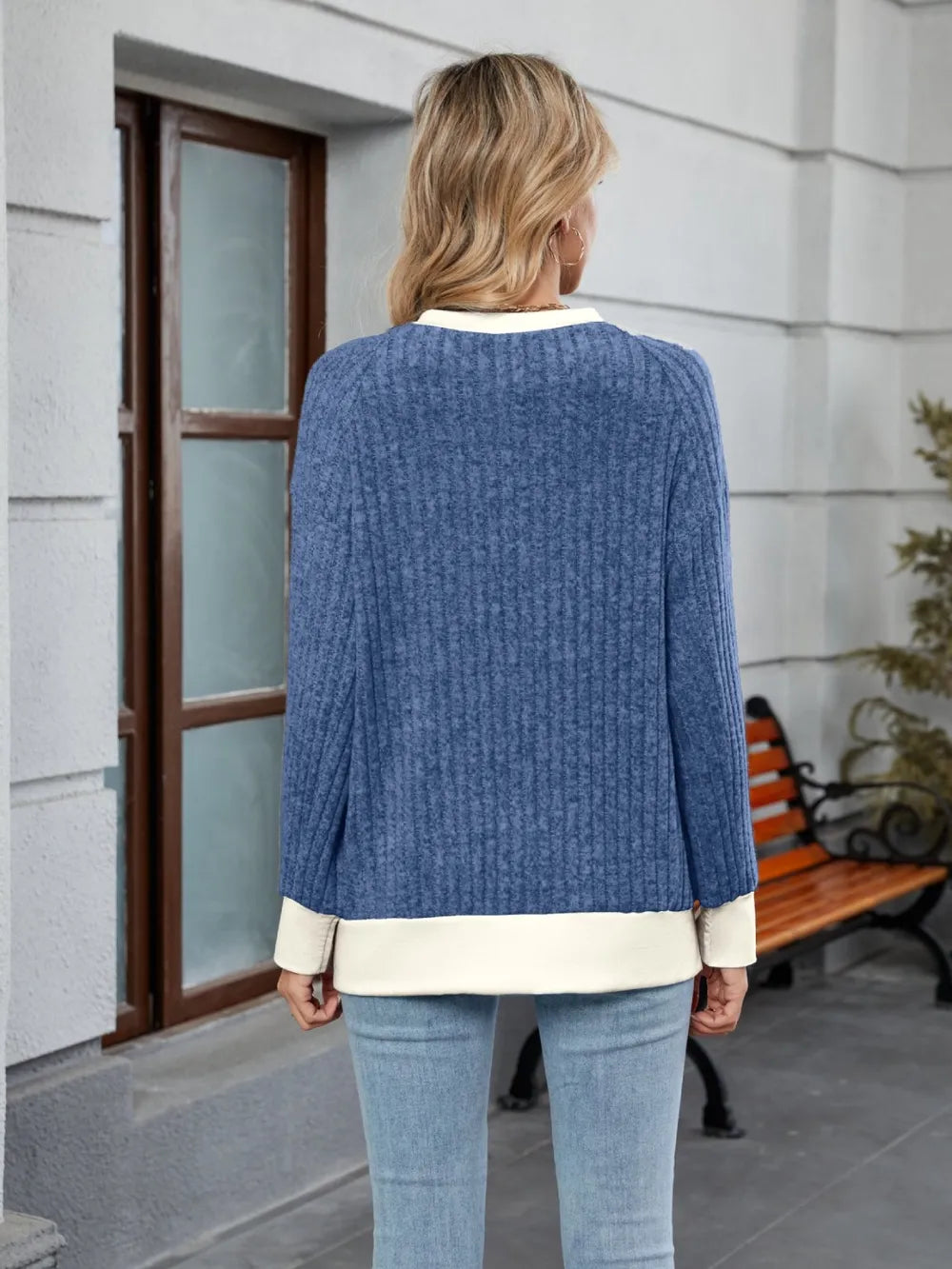 Contrast Trim Round Neck Long Sleeve T-shirt (18)