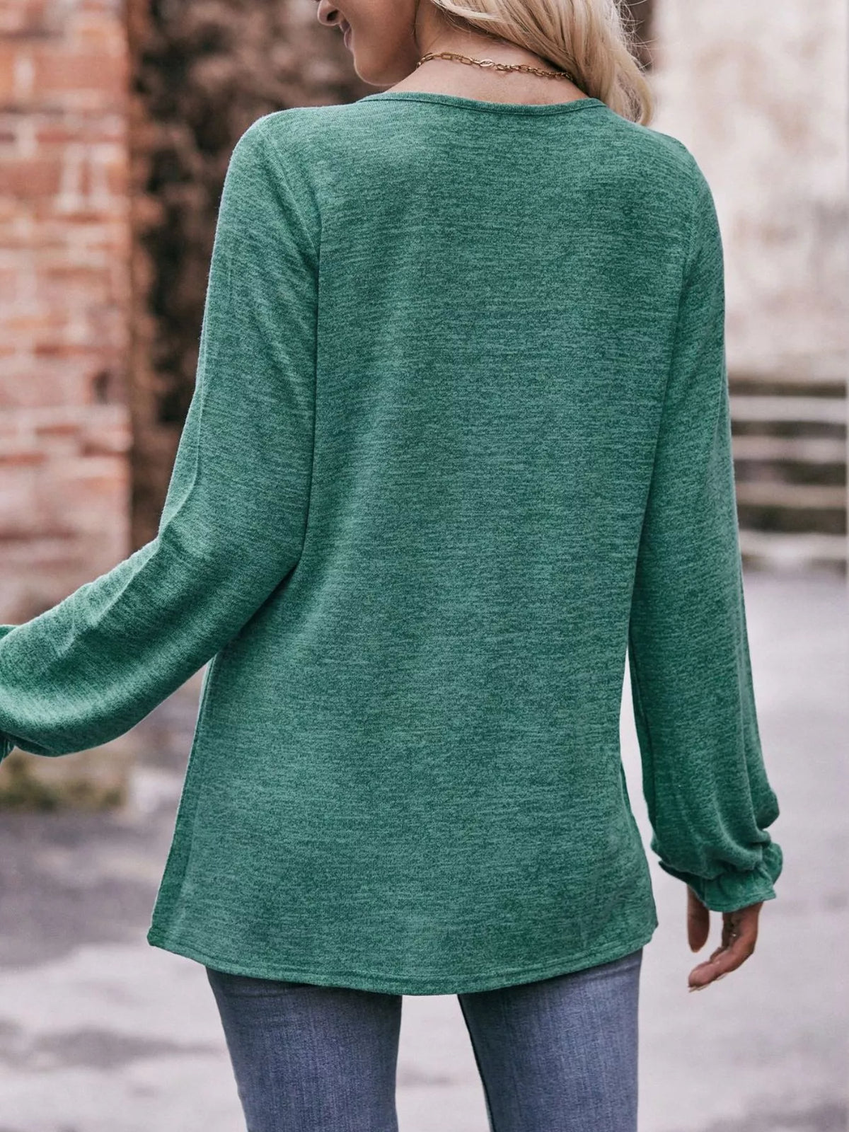 Ruffle Cuff Long Sleeve T-shirt (5)