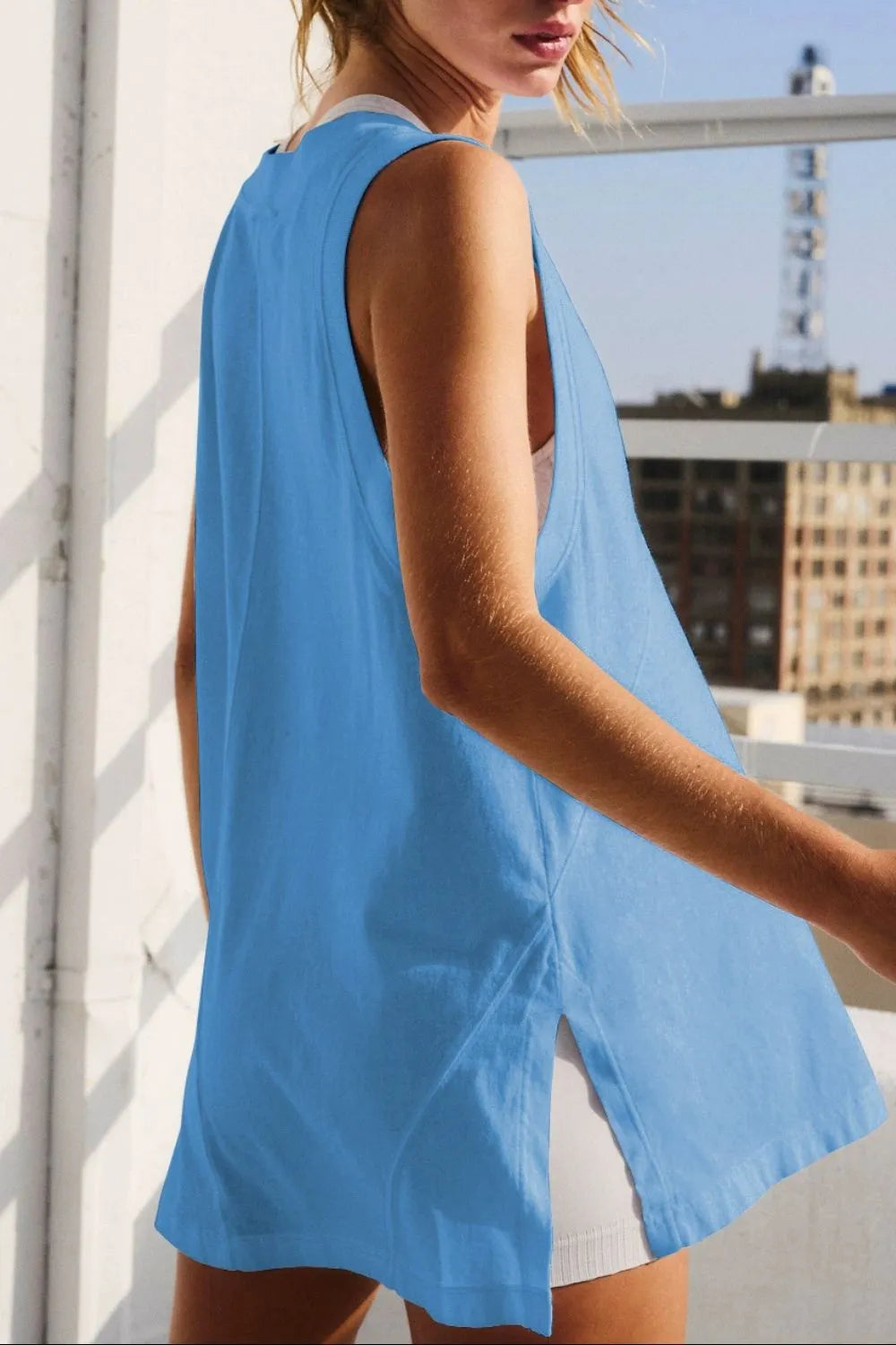 Side Slit V-neck Tank (6)