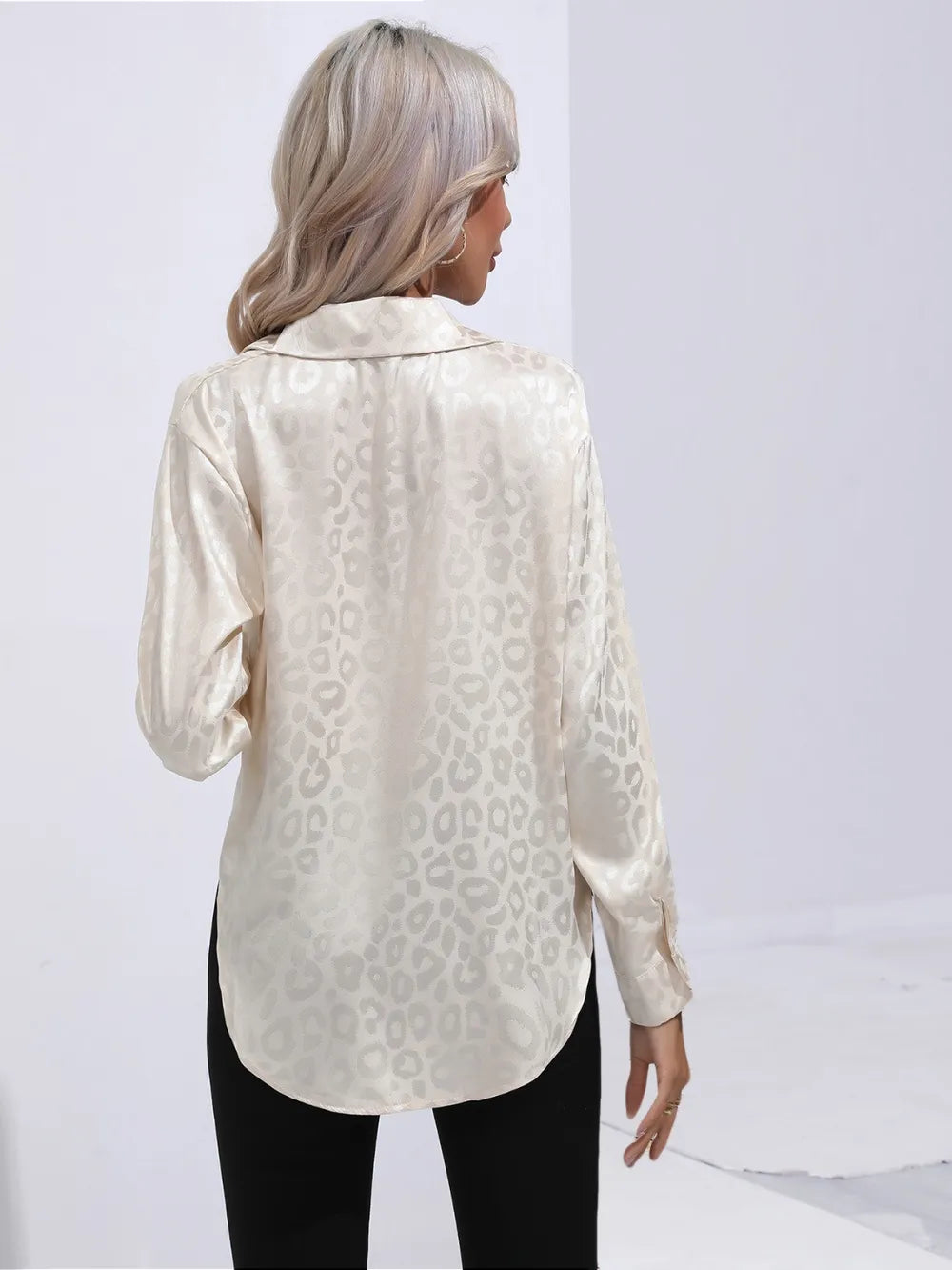 Leopard Collared Neck Long Sleeve Shirt (9)