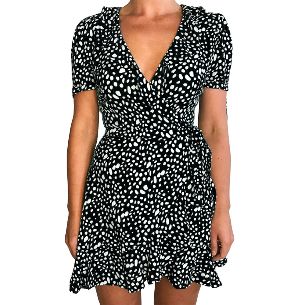 V-neck Short Sleeve Printed Skirt Dress photo 4