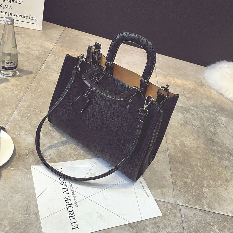 Wild Simple Shoulder Bag variant CJBHNSNS08503-black