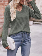V-neck Ribbed Knit Long Sleeve T-shirt (7)