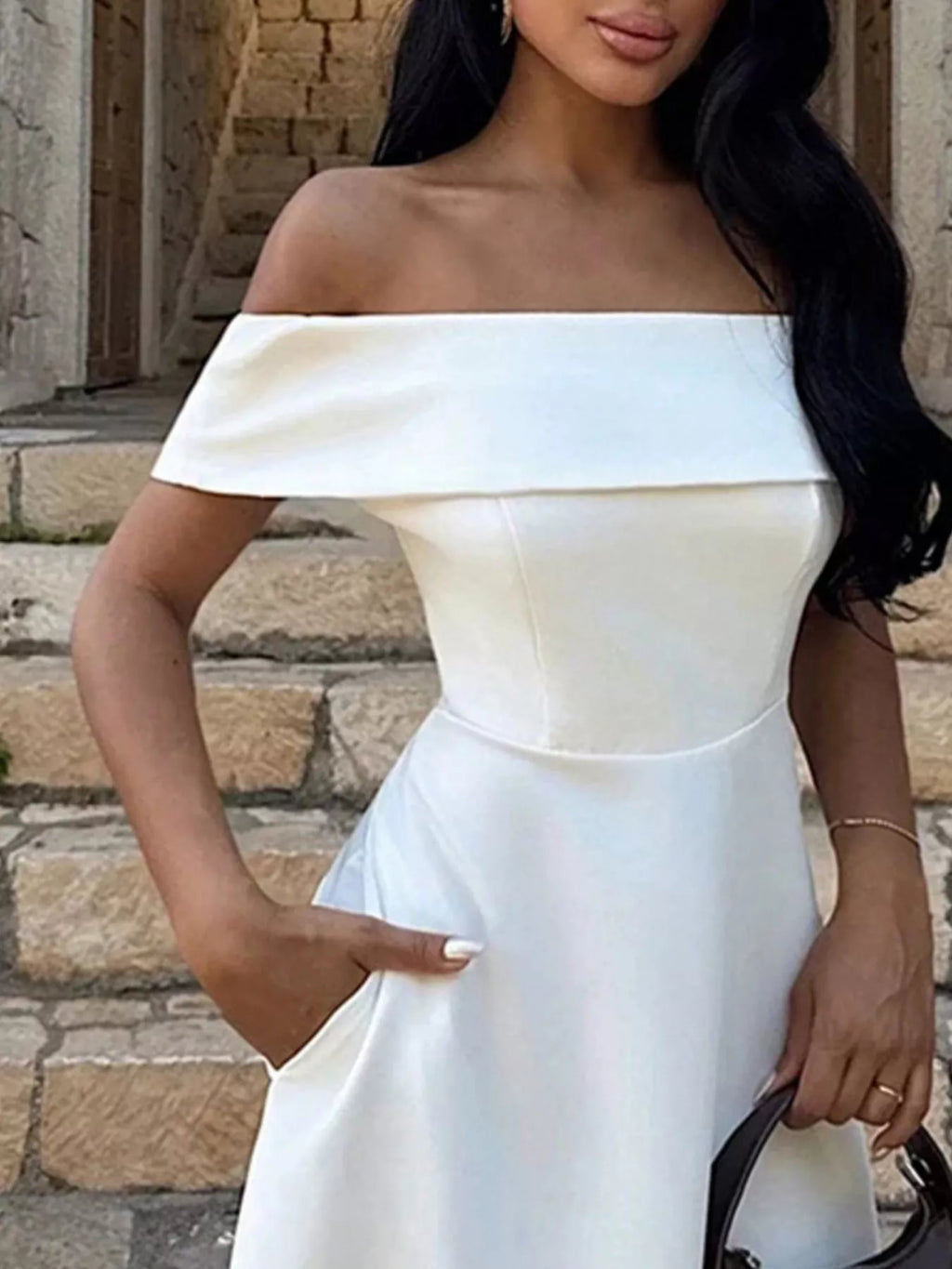 Off-shoulder A-line Maxi Dress (3)