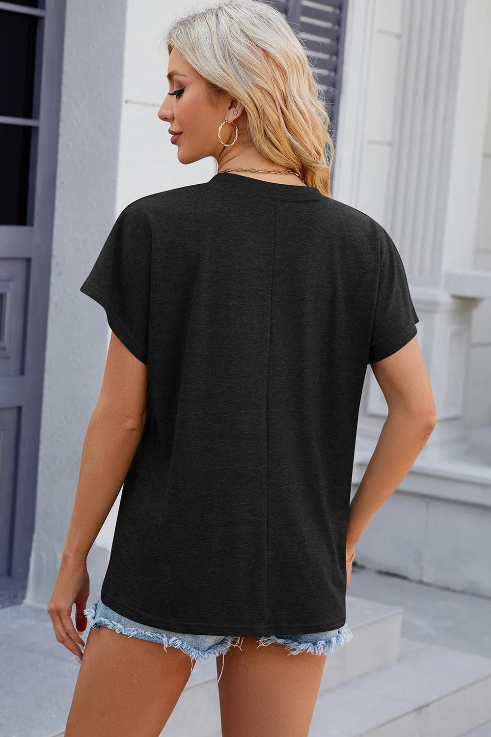 V-neck Short Sleeve T-shirt (16)