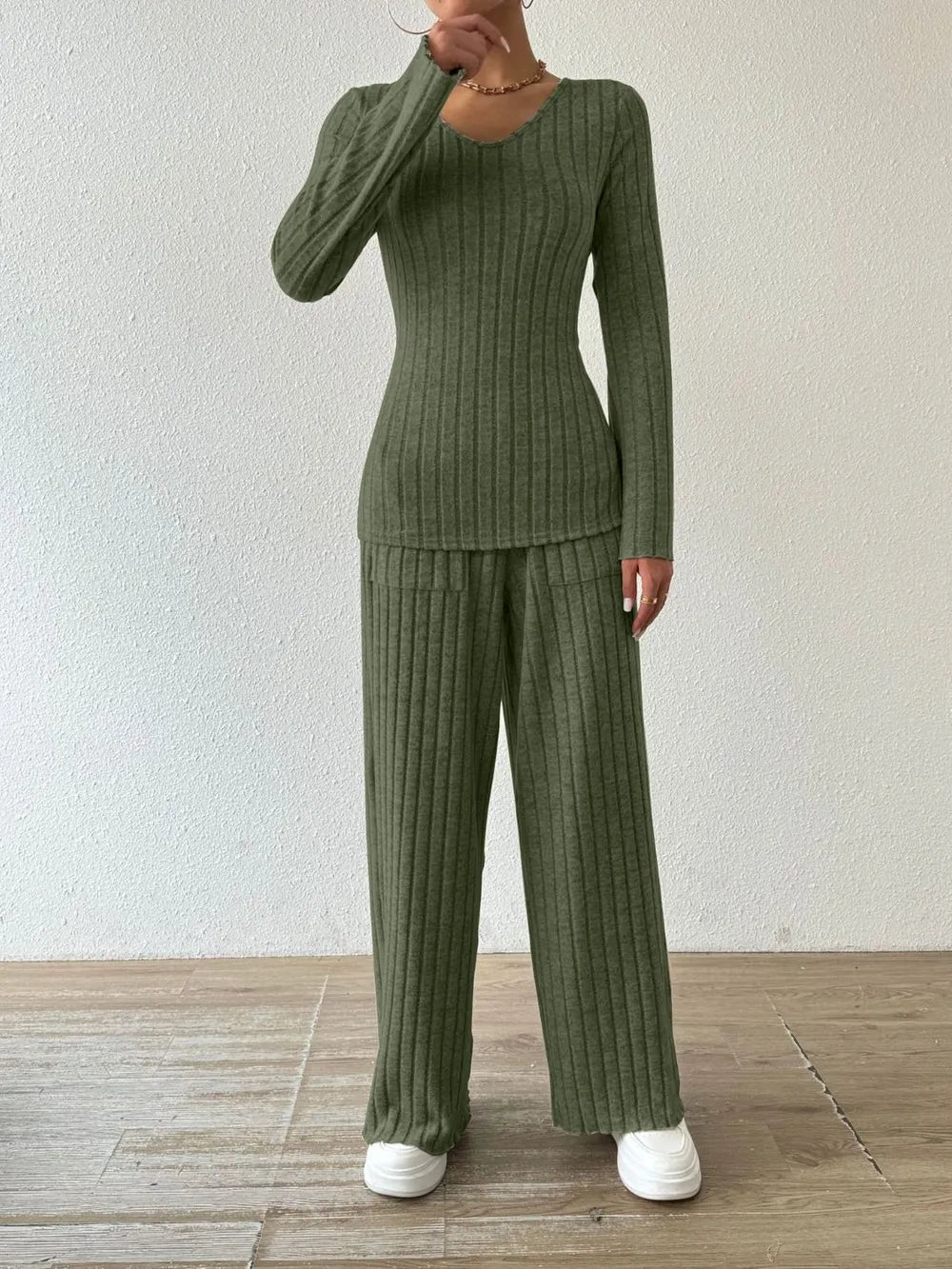 Ribbed V-neck Long Sleeve Top Pocketed Pants Set (9)