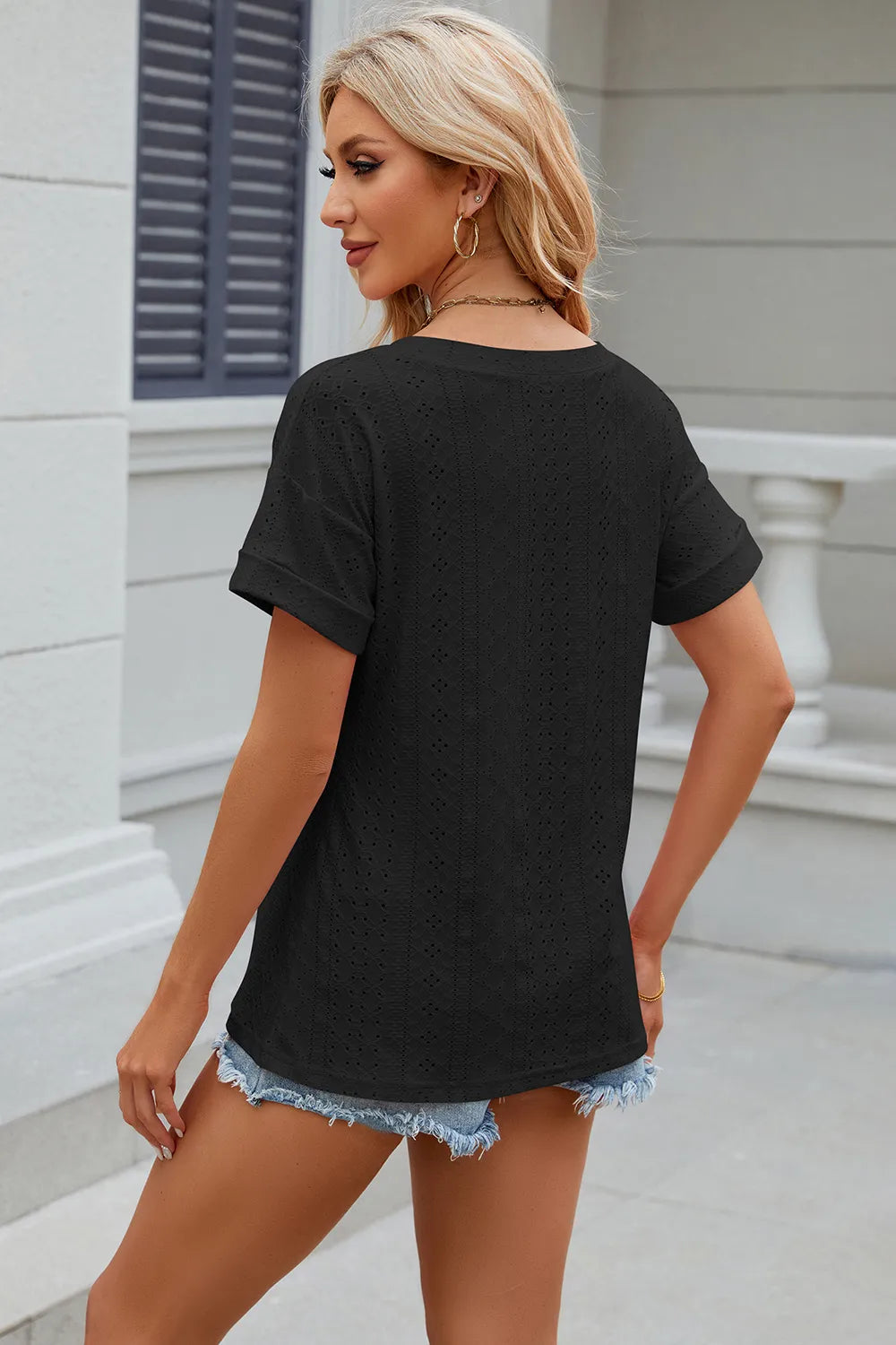 Eyelet V-neck Short Sleeve T-shirt (12)