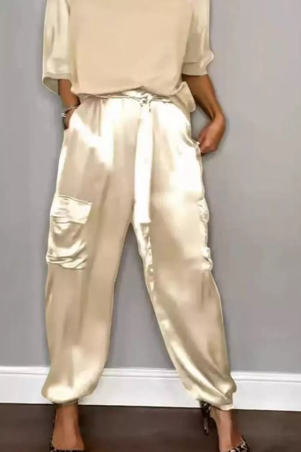 Satin Round Neck Top Pants Set (12)