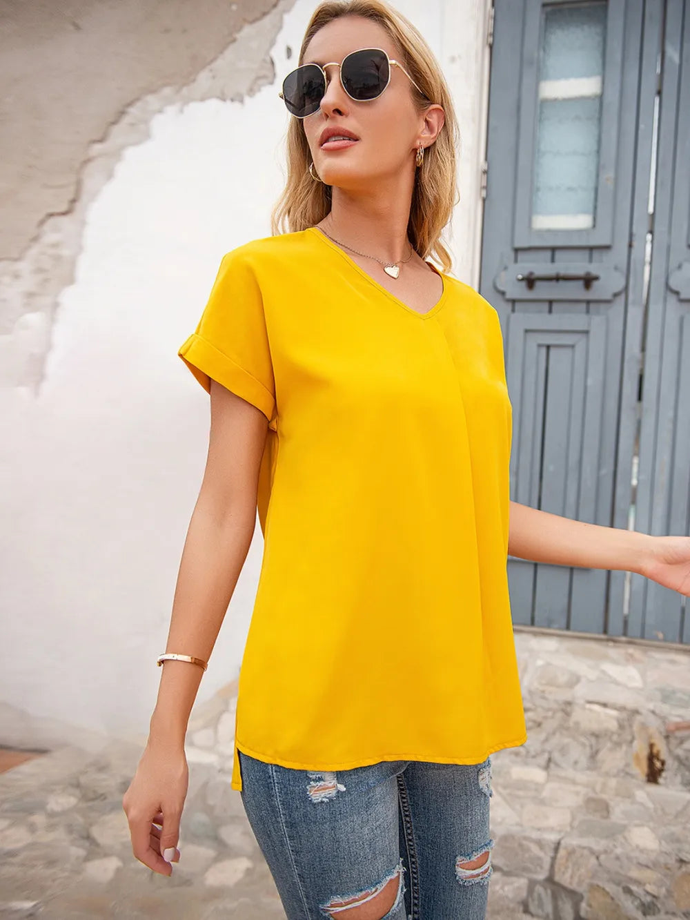 V-neck Short Sleeve T-shirt (7)
