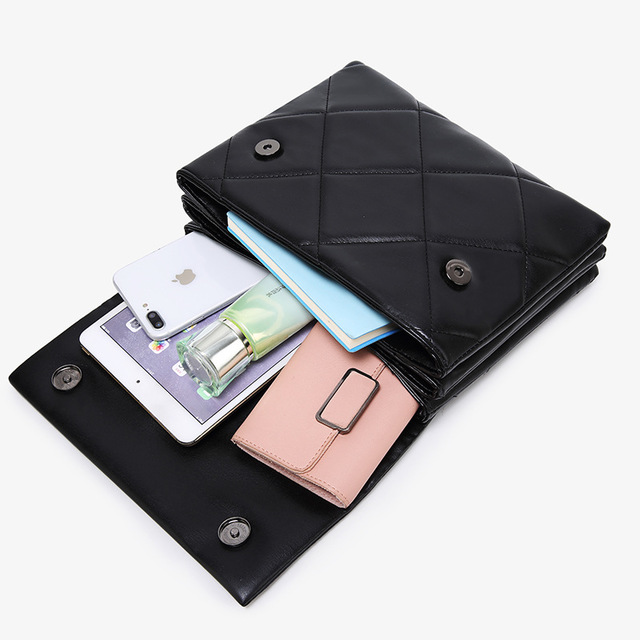 Shoulder Bag Chain Crossbody photo 6