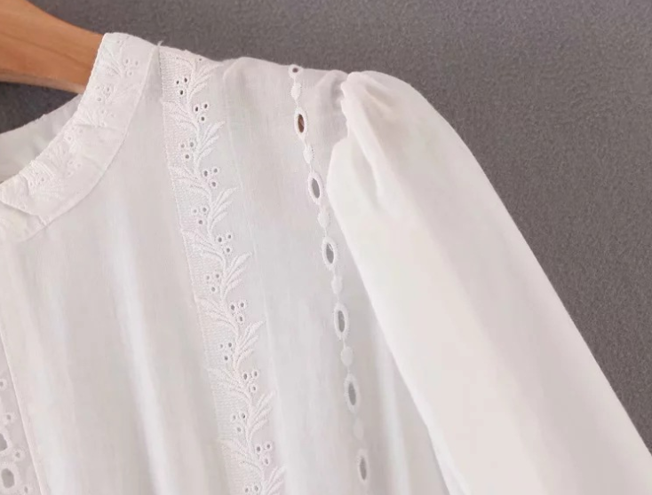 White T Shirt photo 3
