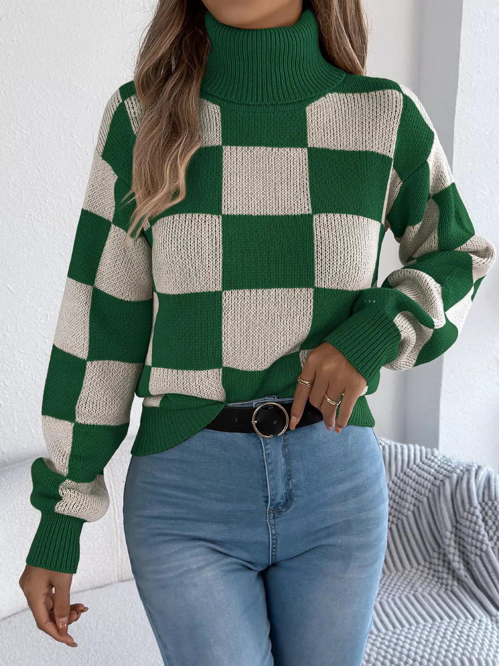 Checkered Turtleneck Long Sleeve Sweater (4)