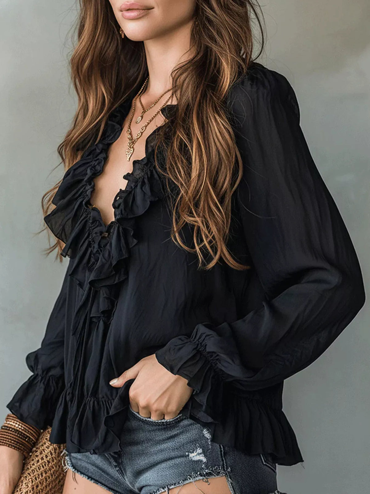 Ruffle V-neck Long Sleeve Blouse (4)