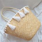 Hand-woven Tassel Shoulder Bag photo 3