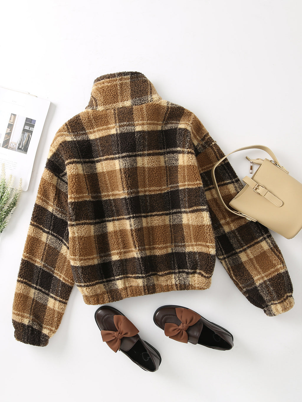 Checked Lamb Wool Sweater photo 5