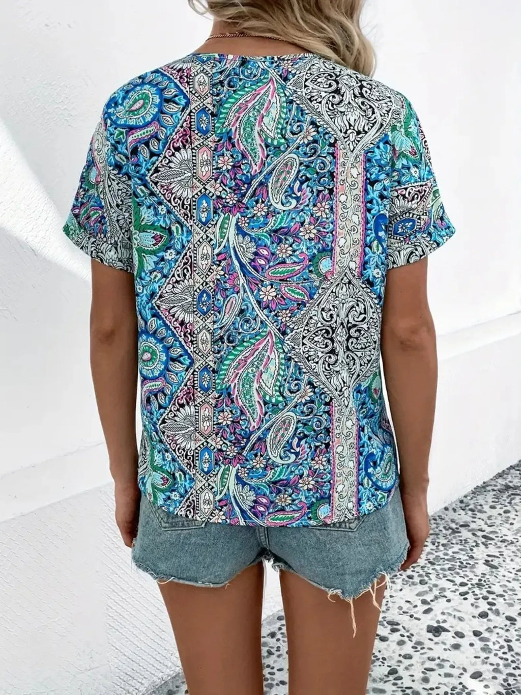 Bohemian Paisley Print V-neck Short Sleeve T-shirt (15)
