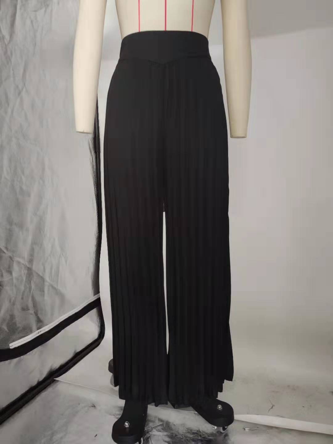 Pleated Wide-leg Pants photo 4