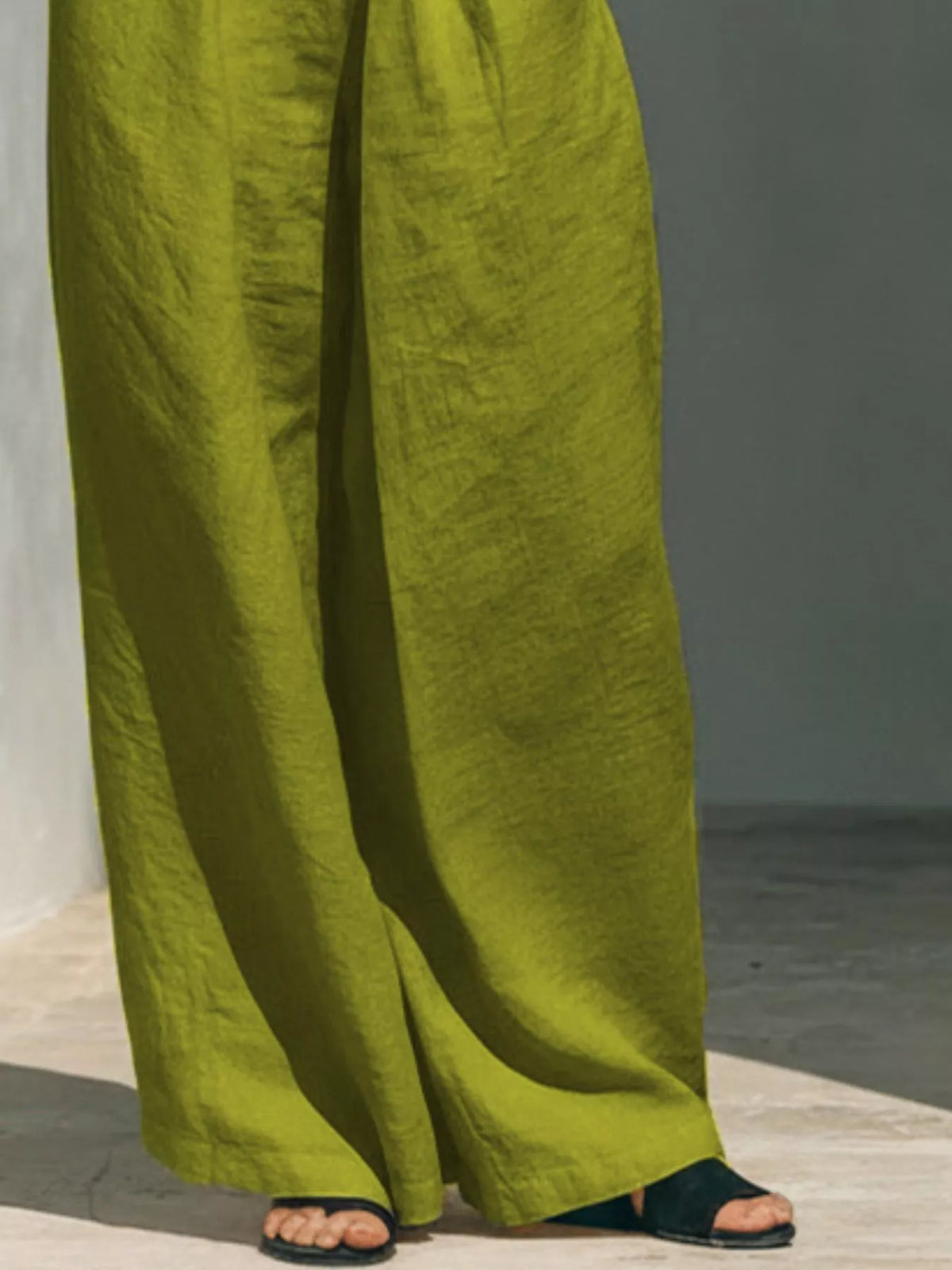 Full Size Turtleneck Sleeveless Top Wide Leg Pants Set Plus (27)