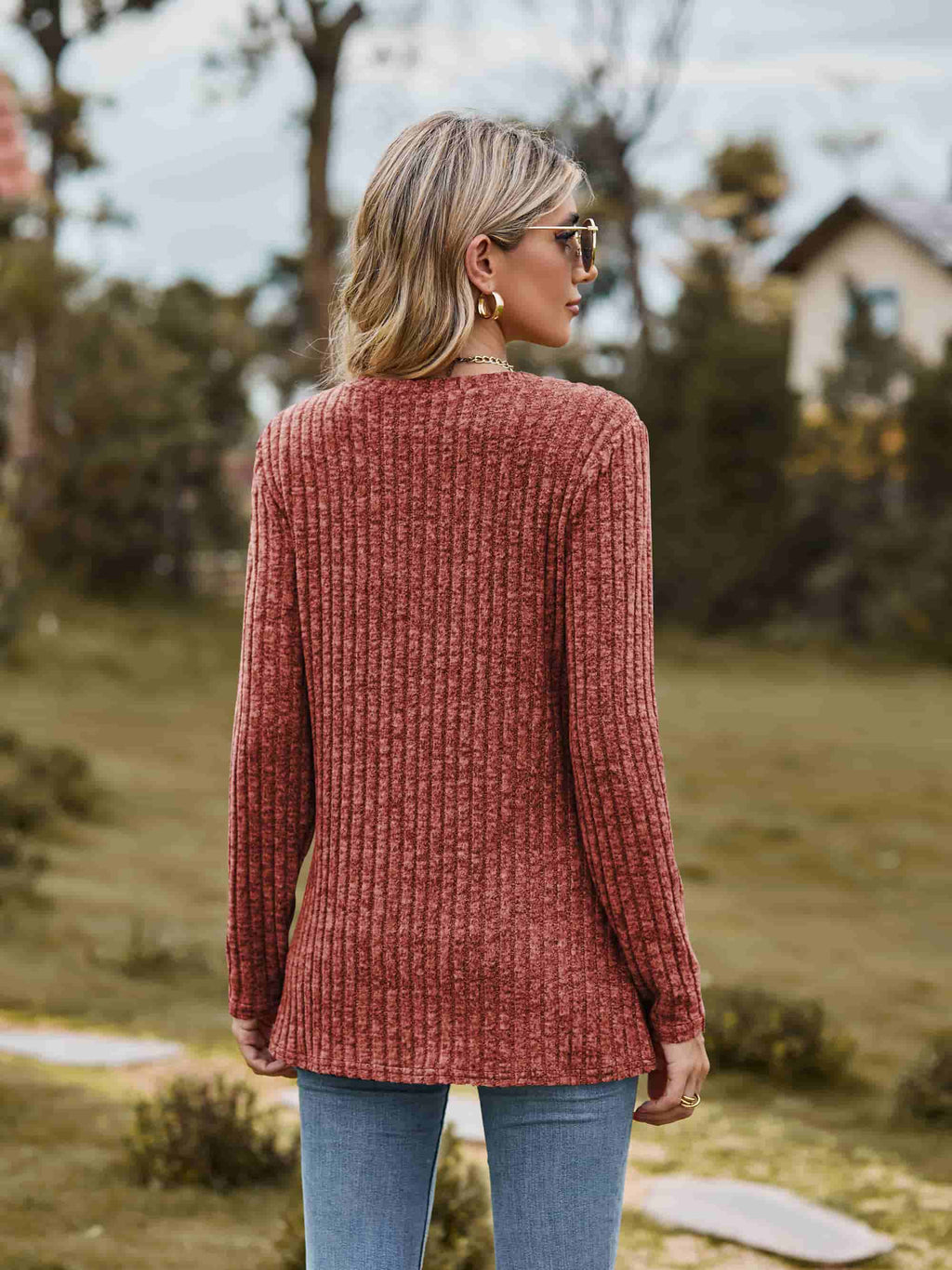 Ribbed Round Neck Long Sleeve Tee (8)