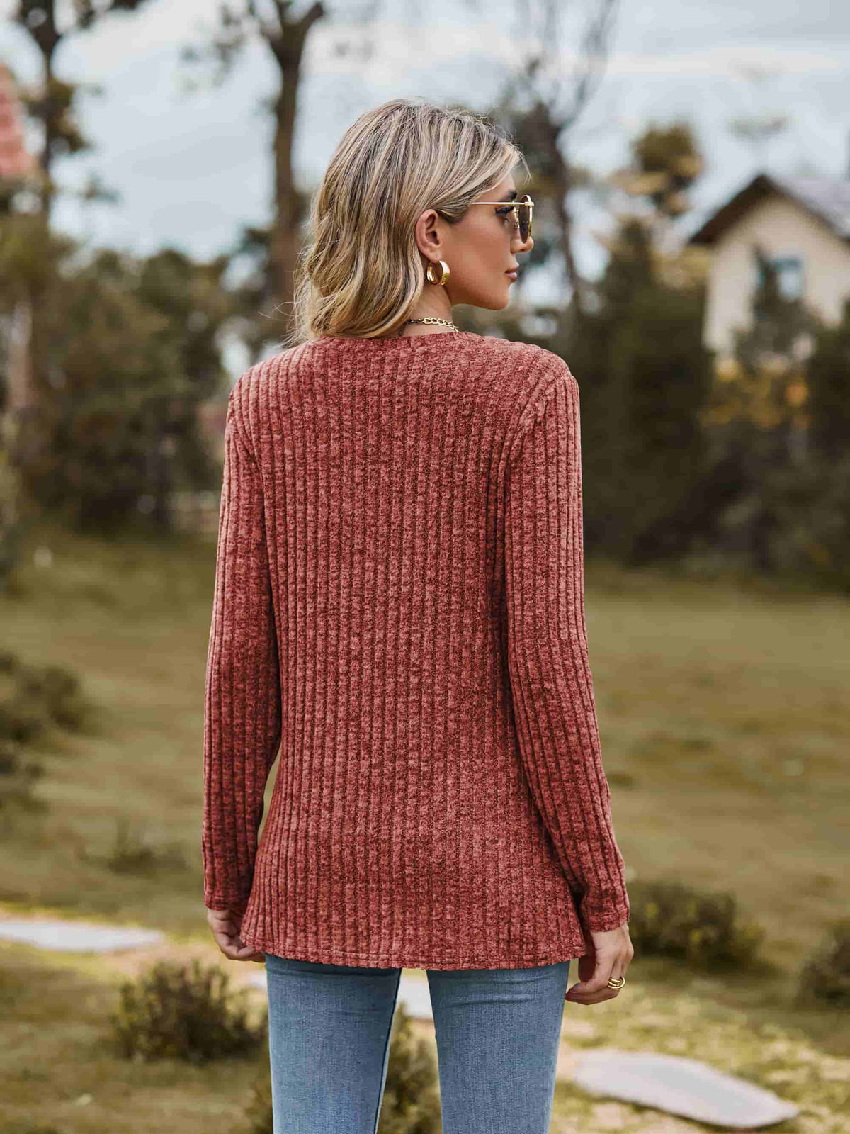 Ribbed Round Neck Long Sleeve Tee (8)