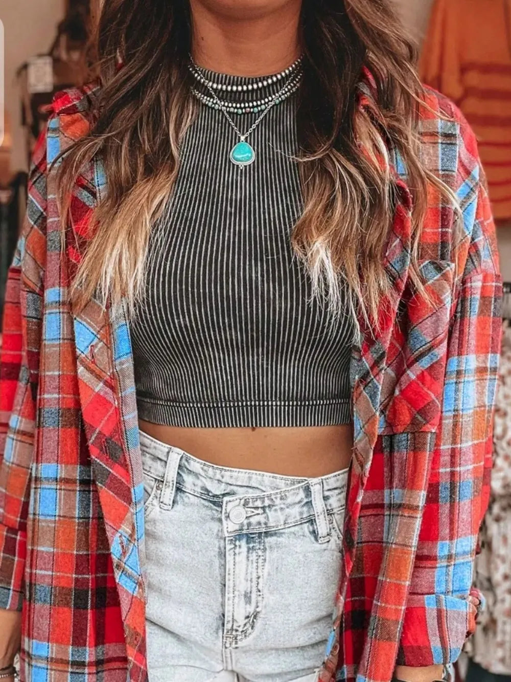 Plaid Collared Neck Long Sleeve Shirt (3)
