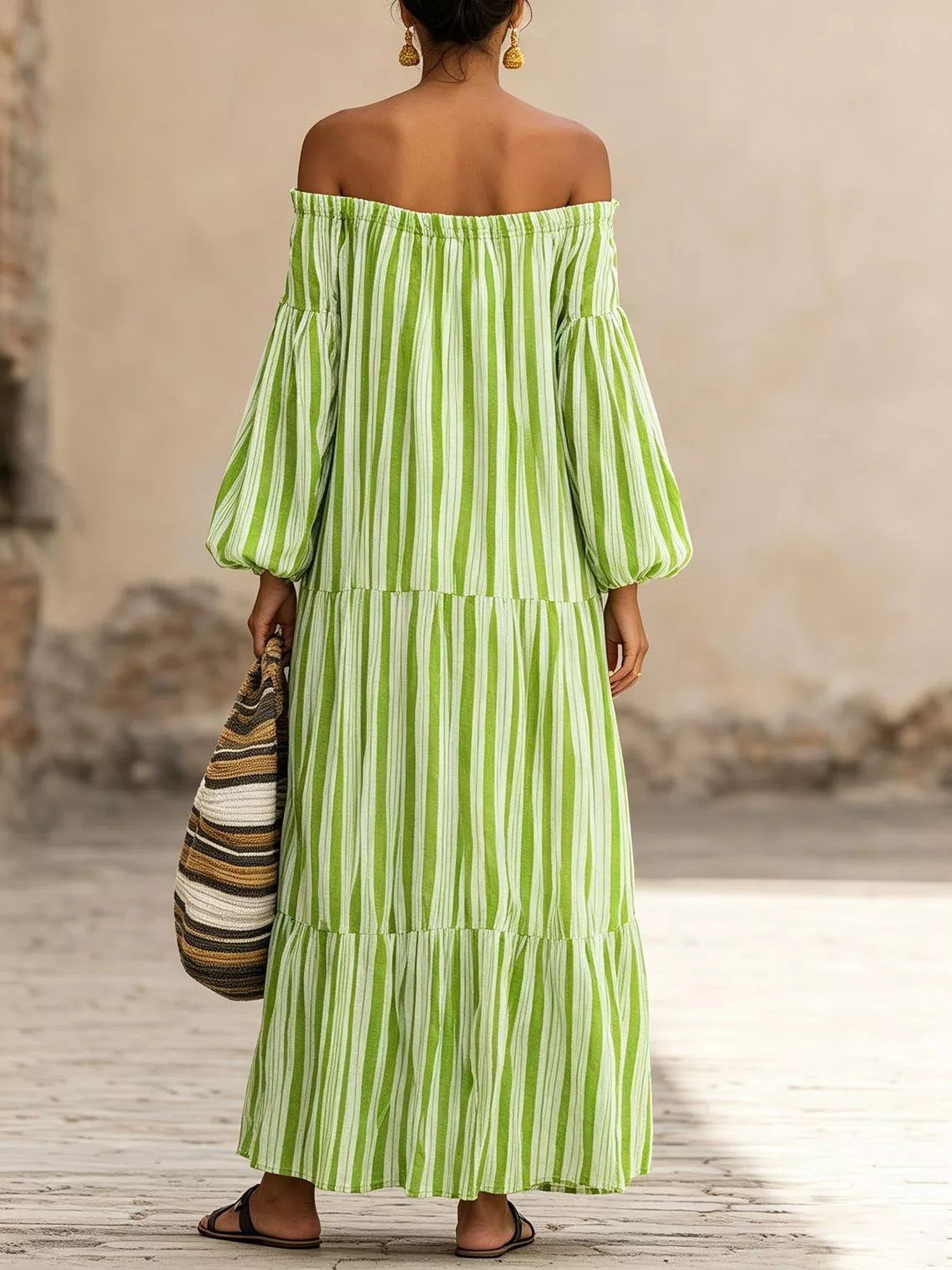 Off-shoulder Striped Maxi Dress (2)