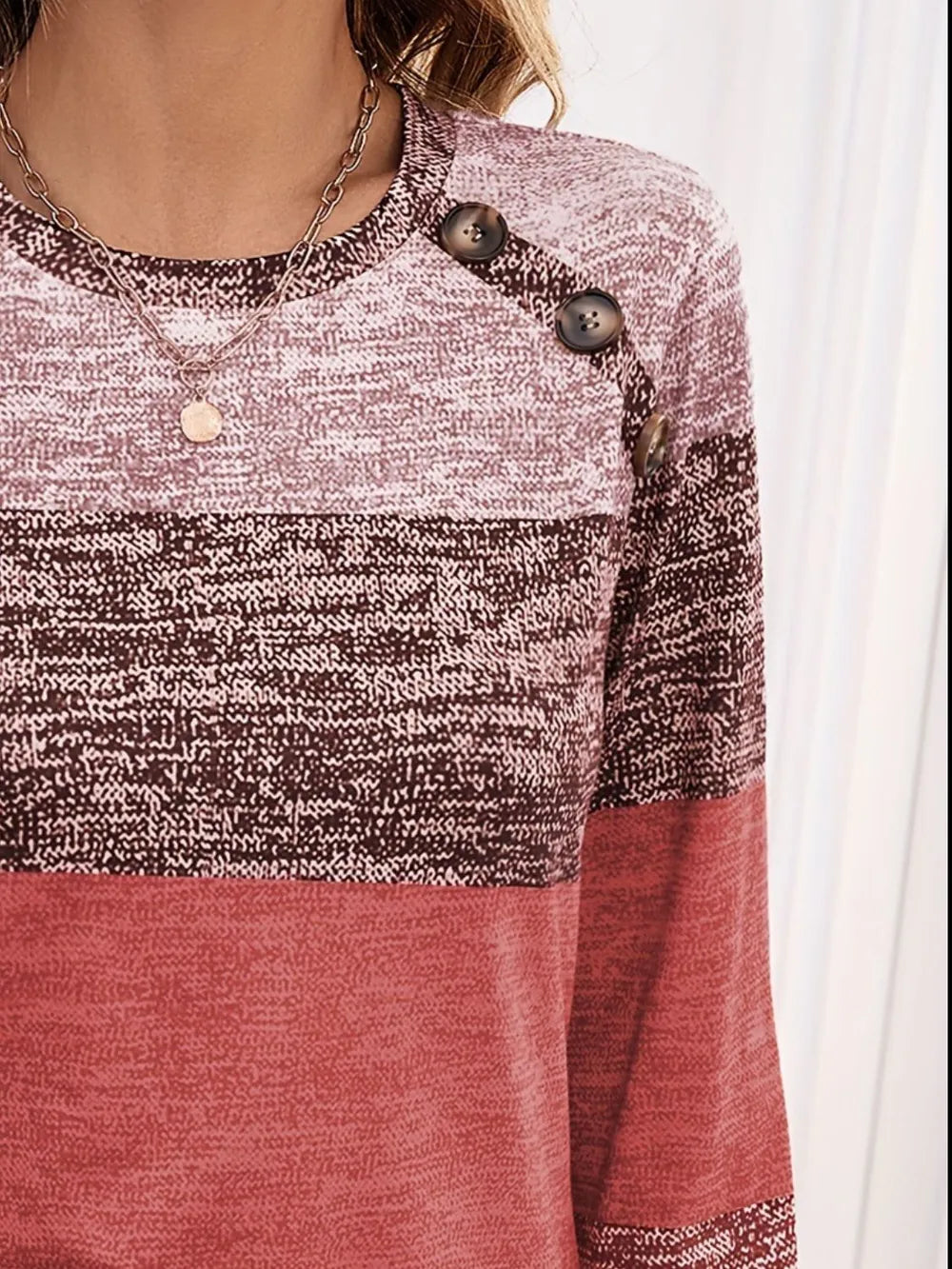 Decorative Button Contrast Round Neck Long Sleeve T-shirt (9)