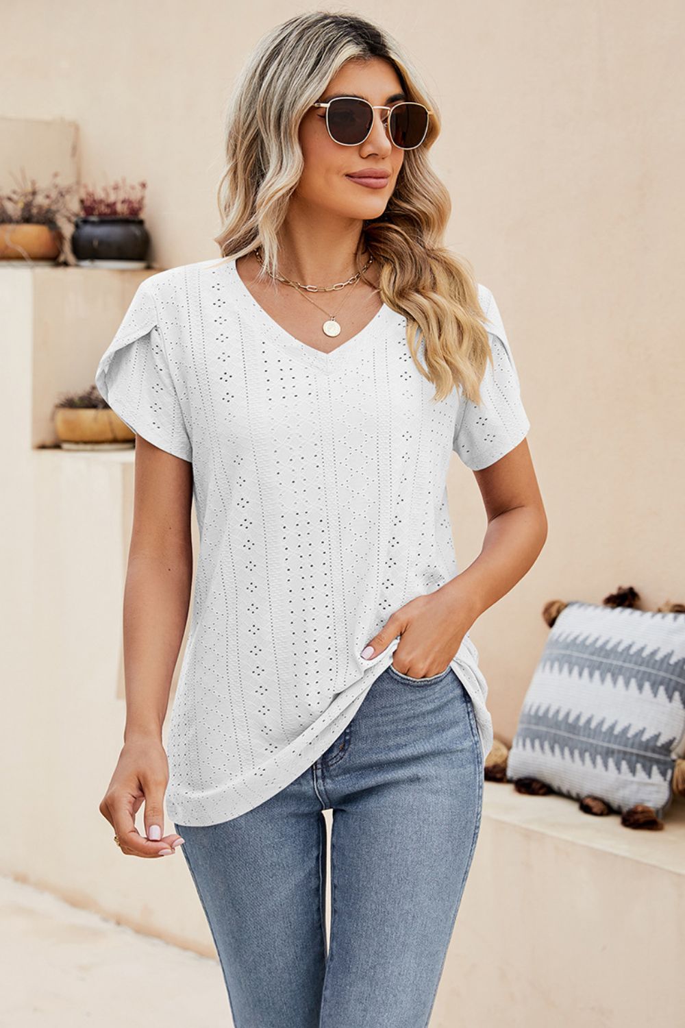 Eyelet Petal Sleeve V-neck Knit Top (19)