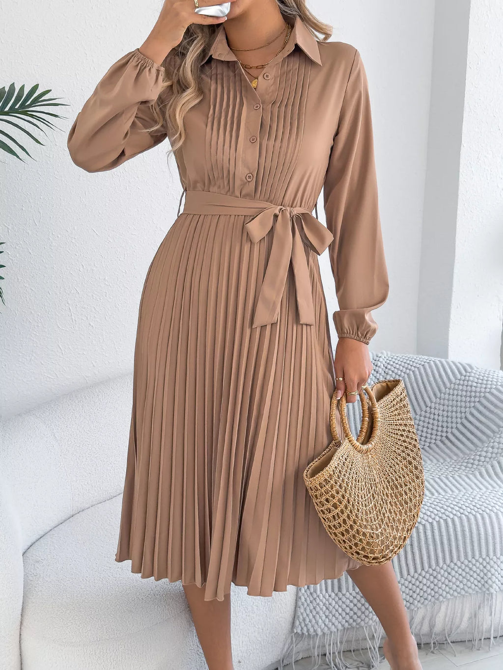 Pleated Tie Waist Balloon Sleeve Dress (3)