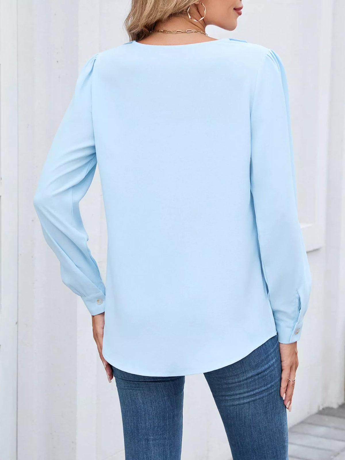 Ruffled V-neck Long Sleeve Blouse (6)