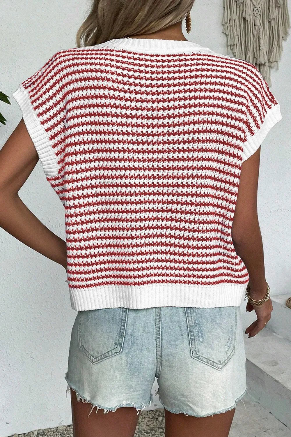 Striped Round Neck Sweater Vest (14)