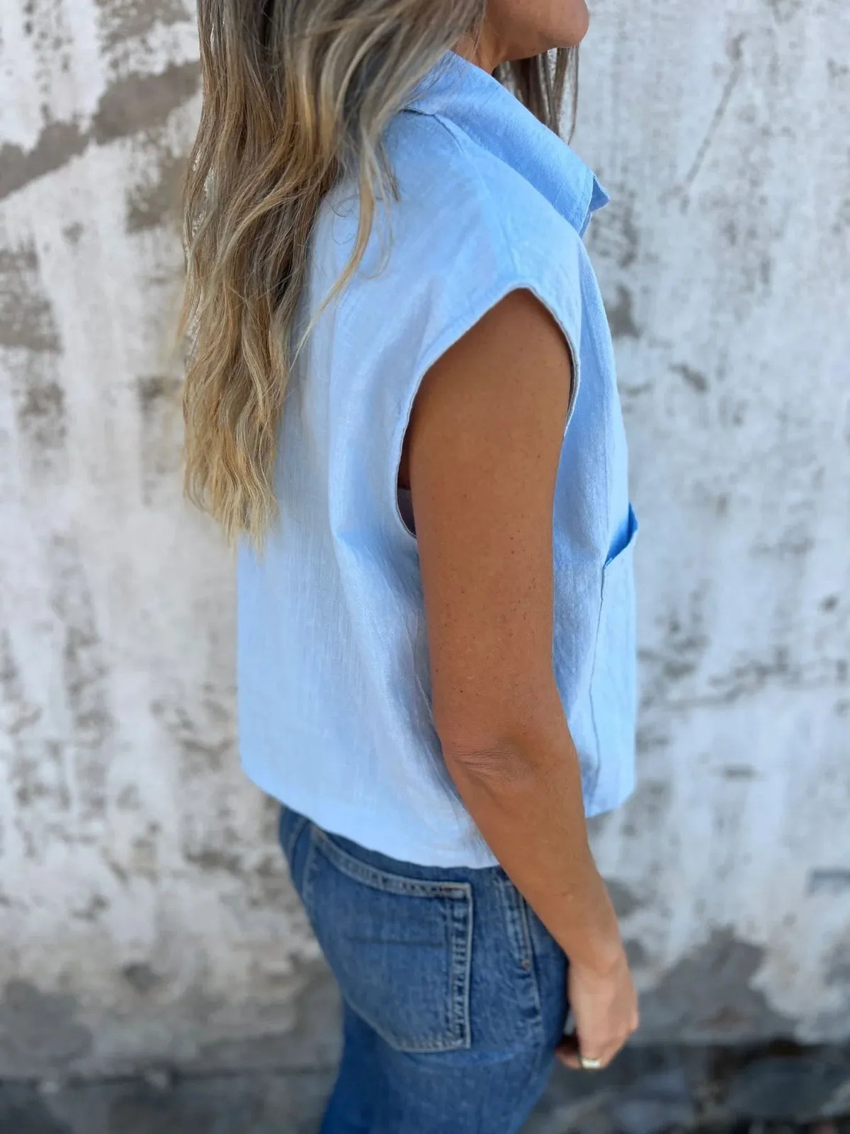 Full Size Textured Button-front Sleeveless Shirt Plus (10)
