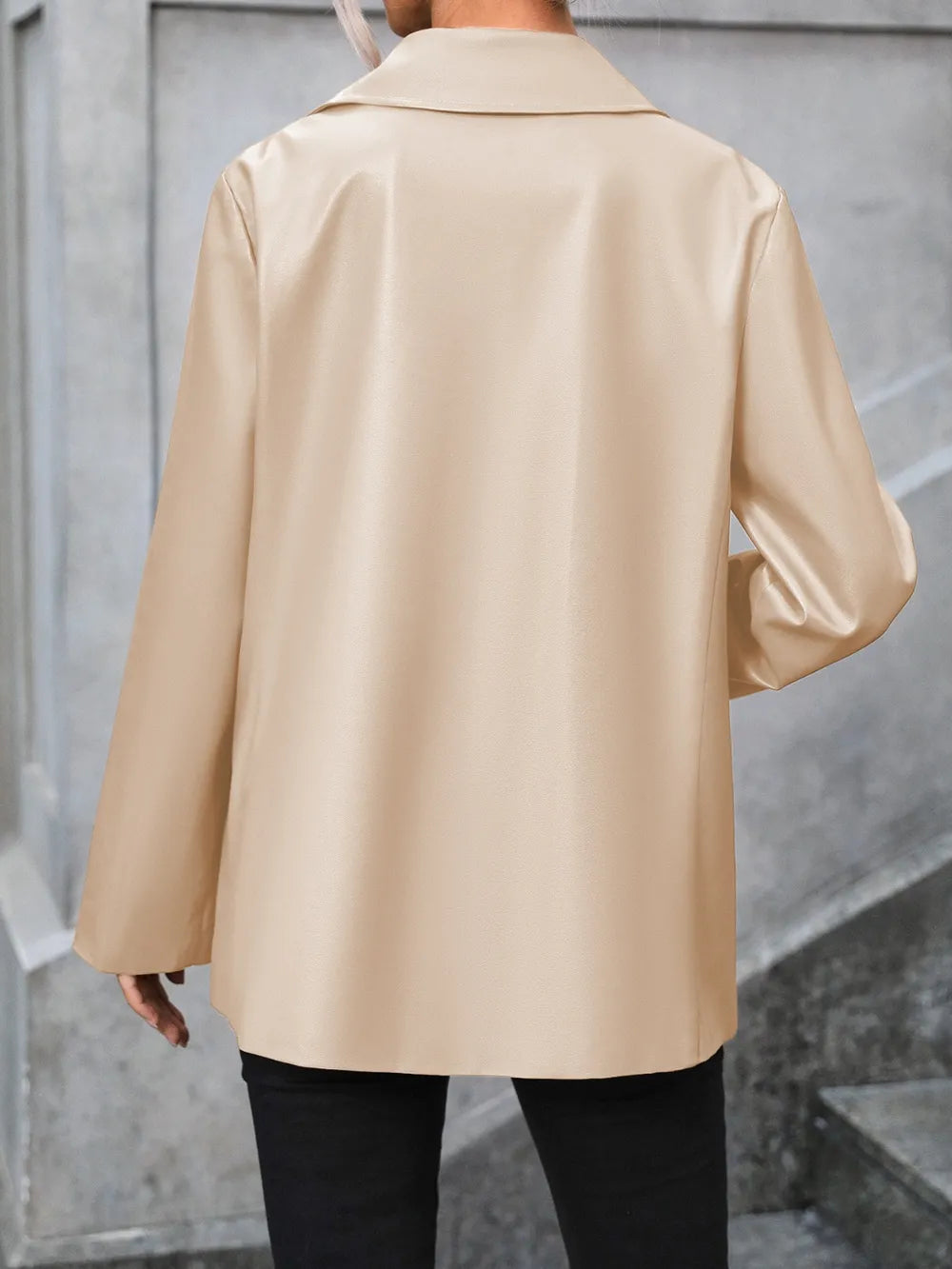 Pocketed Button Up Collared Neck Blazer (9)