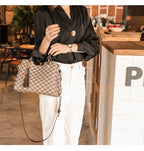 Large-capacity Printed Mother Handbag Shoulder Messenger Bag photo 2