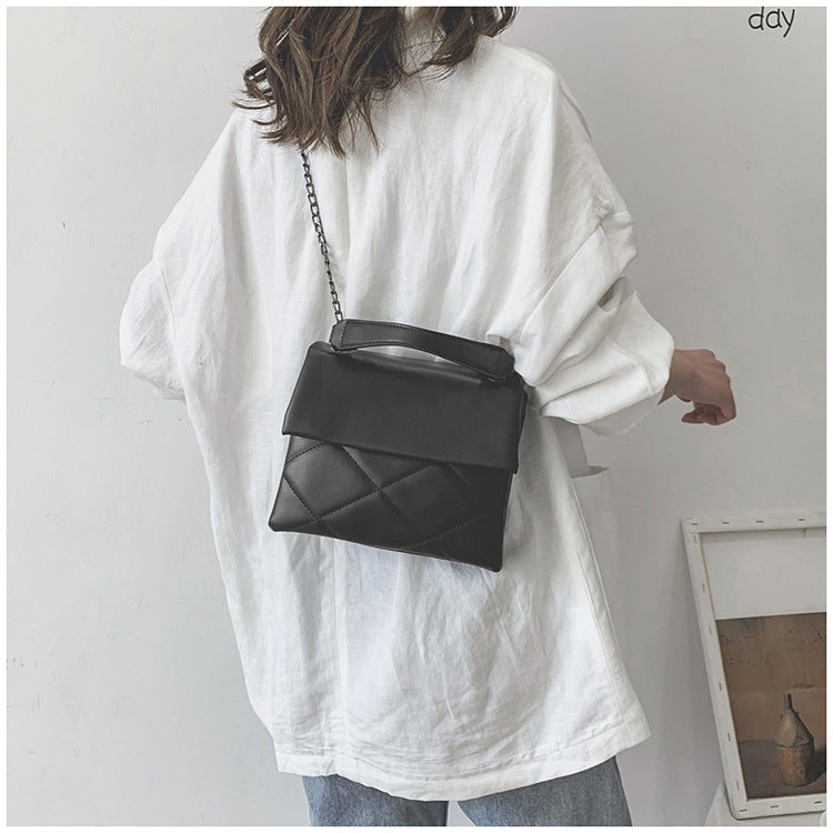 Lingge Chain Bag Shoulder photo 3