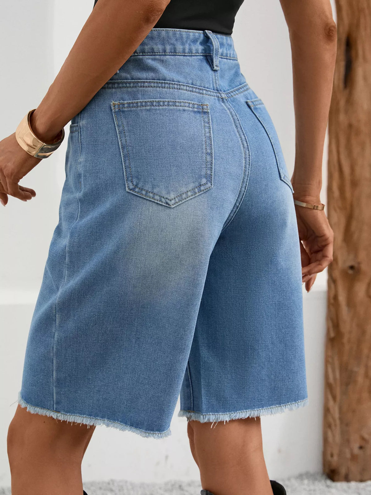 Ripped Frayed Hem Denim Shorts (2)