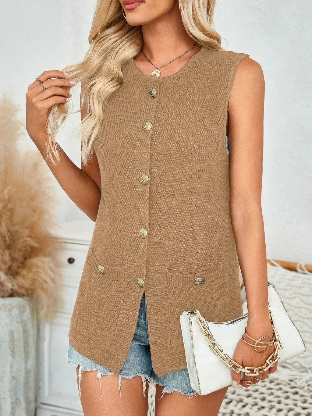 Button Down Round Neck Knit Vest (8)