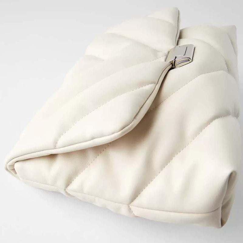 Bag White Quilted Oversized Shoulder photo 4