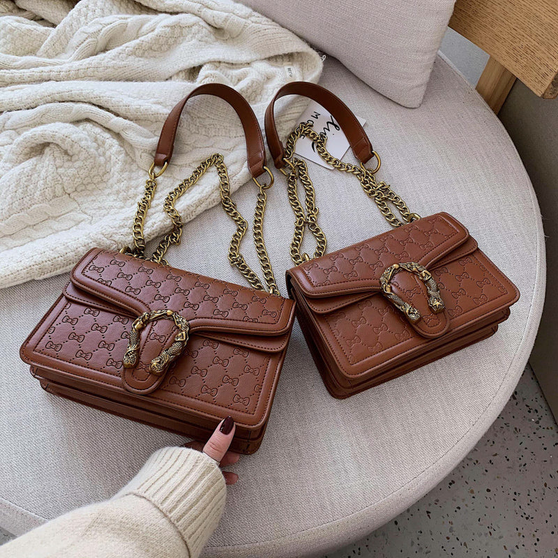 Inclined Shoulder Bag photo 4