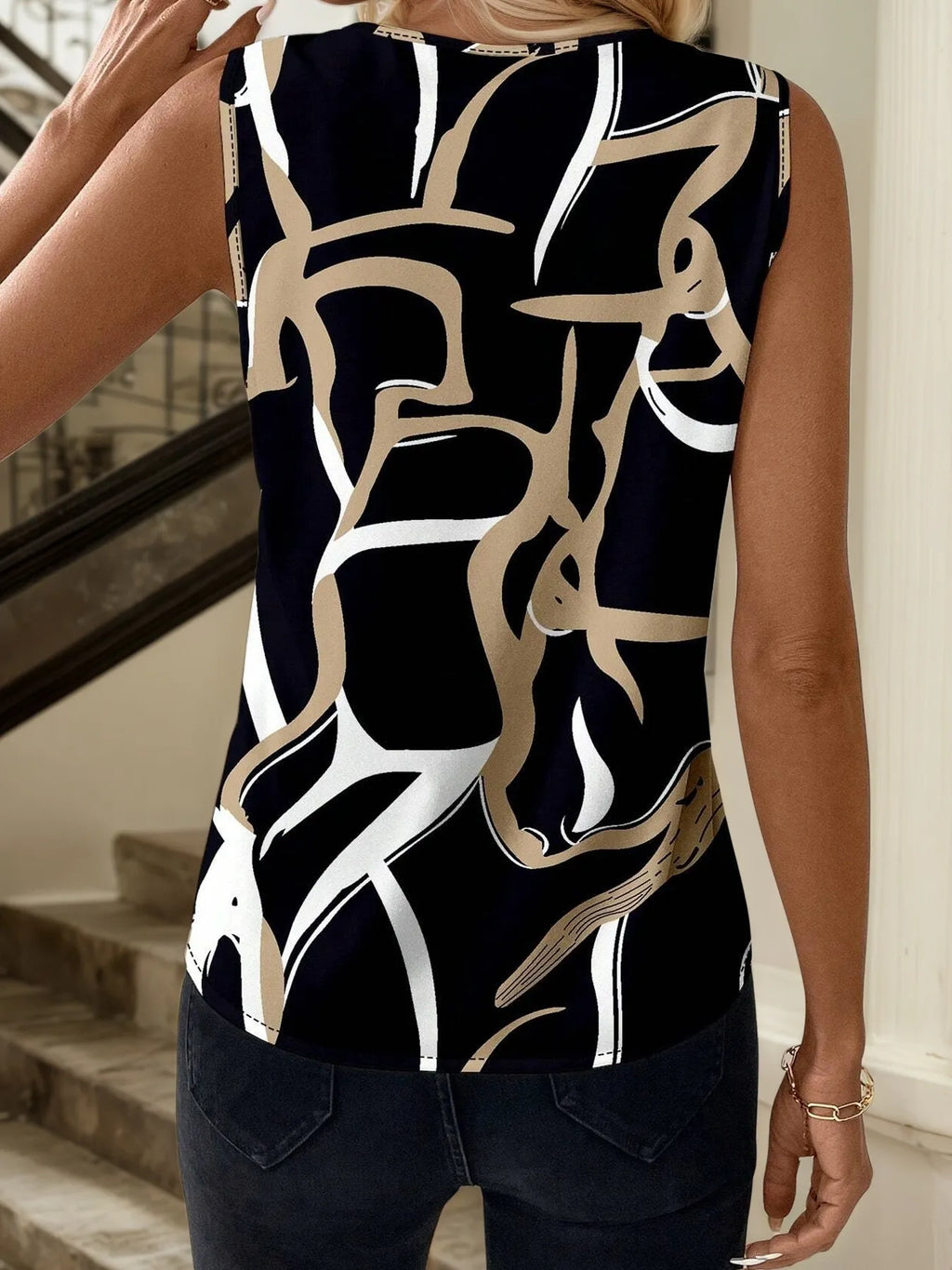 Printed V-neck Tank (16)