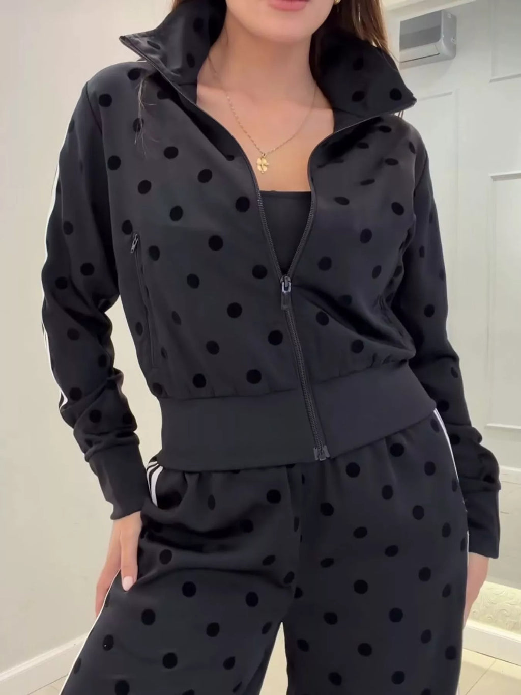 Polka Dot Side Striped Outerwear Pants Set (24)
