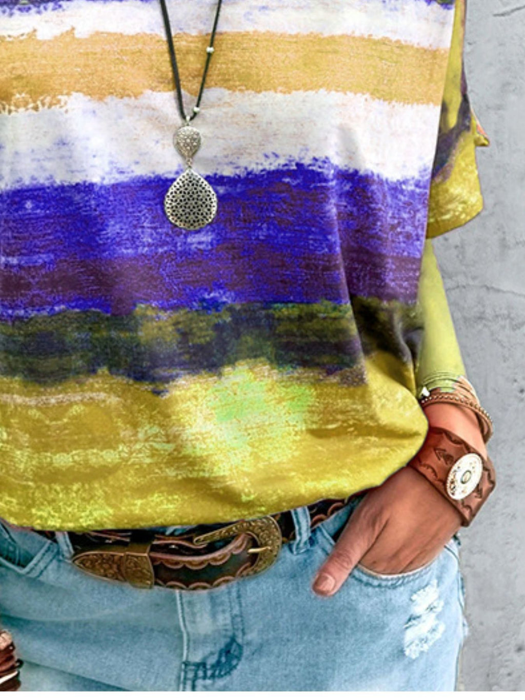 Contrast Round Neck Casual T-shirt (6)