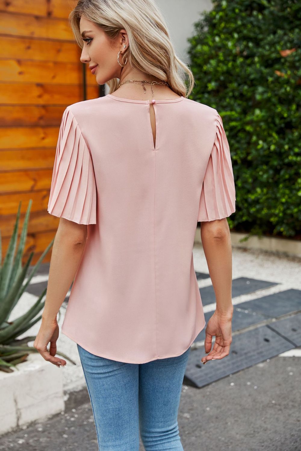 Pleated Flutter Sleeve Round Neck Blouse (8)