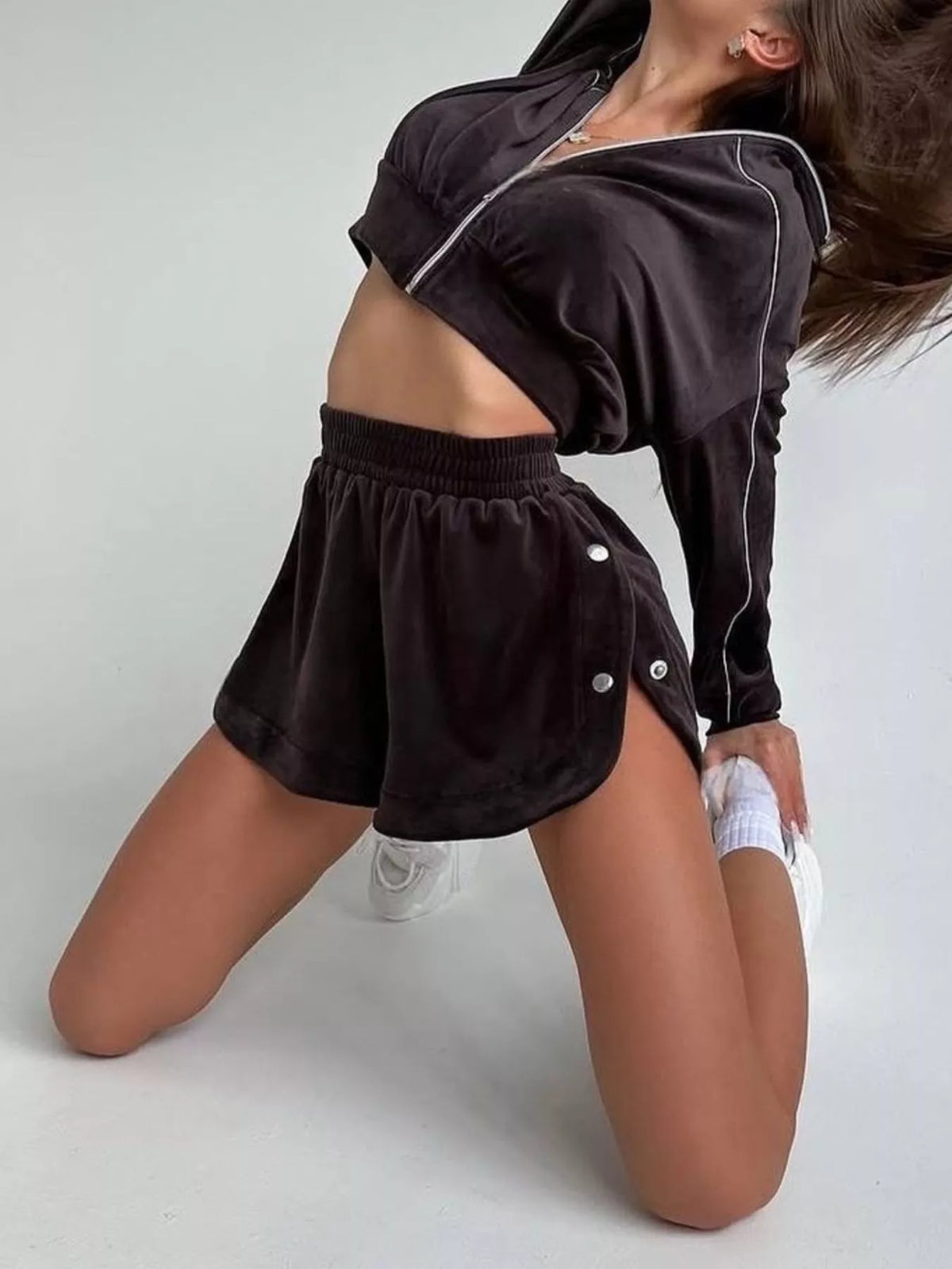 Zip-up Outerwear Shorts Set (7)