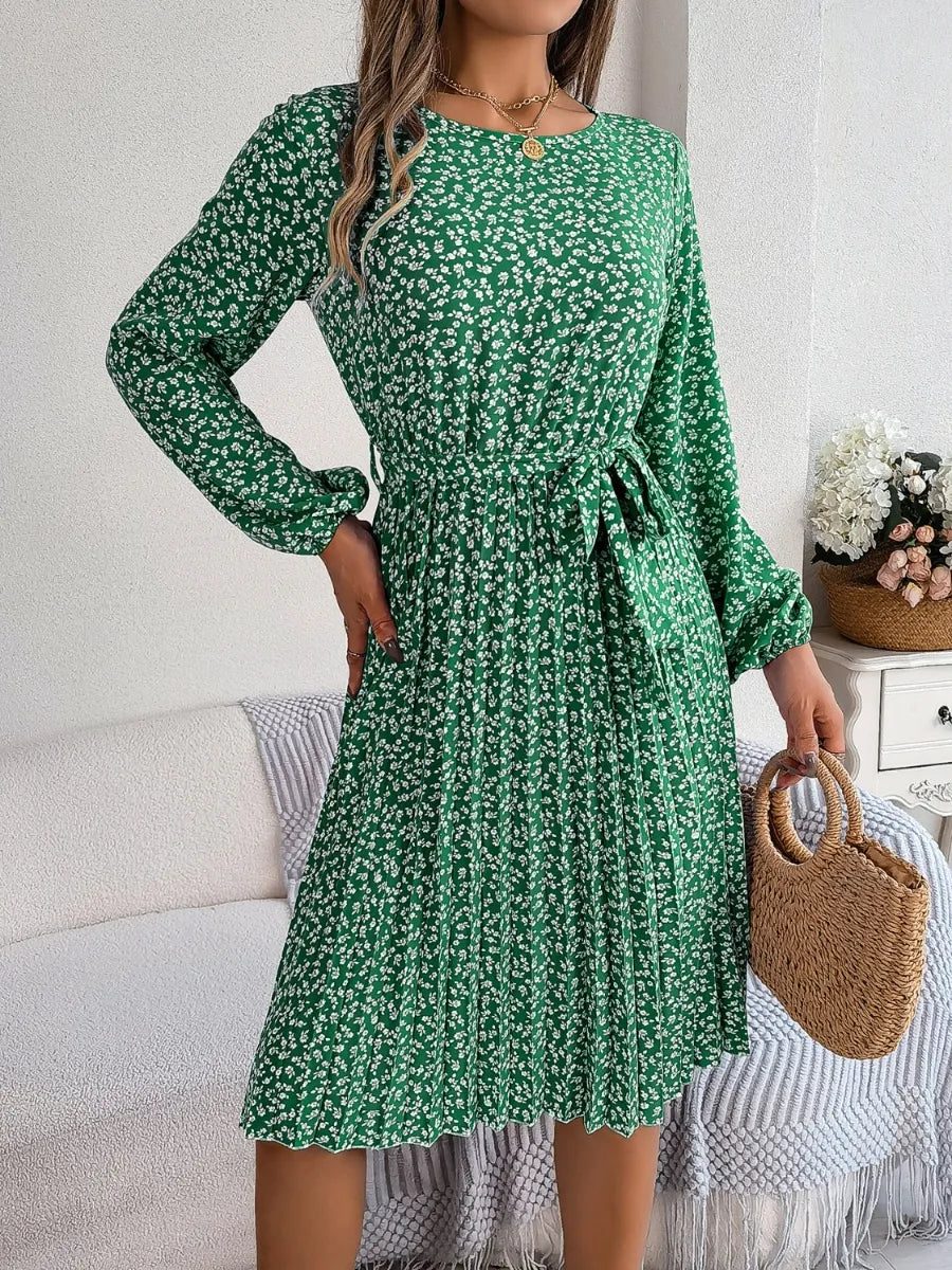 Ditsy Floral Tie Waist Pleated Dress (26)