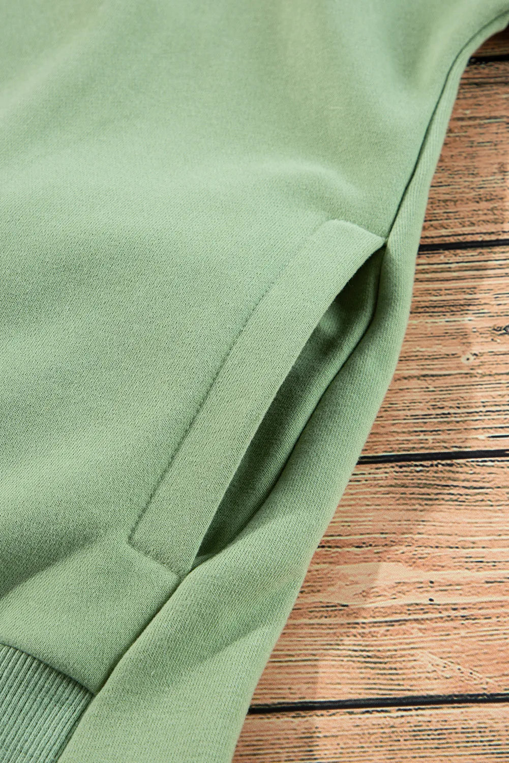 Round Neck Long Sleeve Sweatshirt (5)