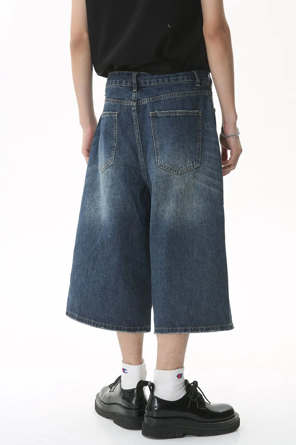 Wide Leg Cropped Jeans (3)