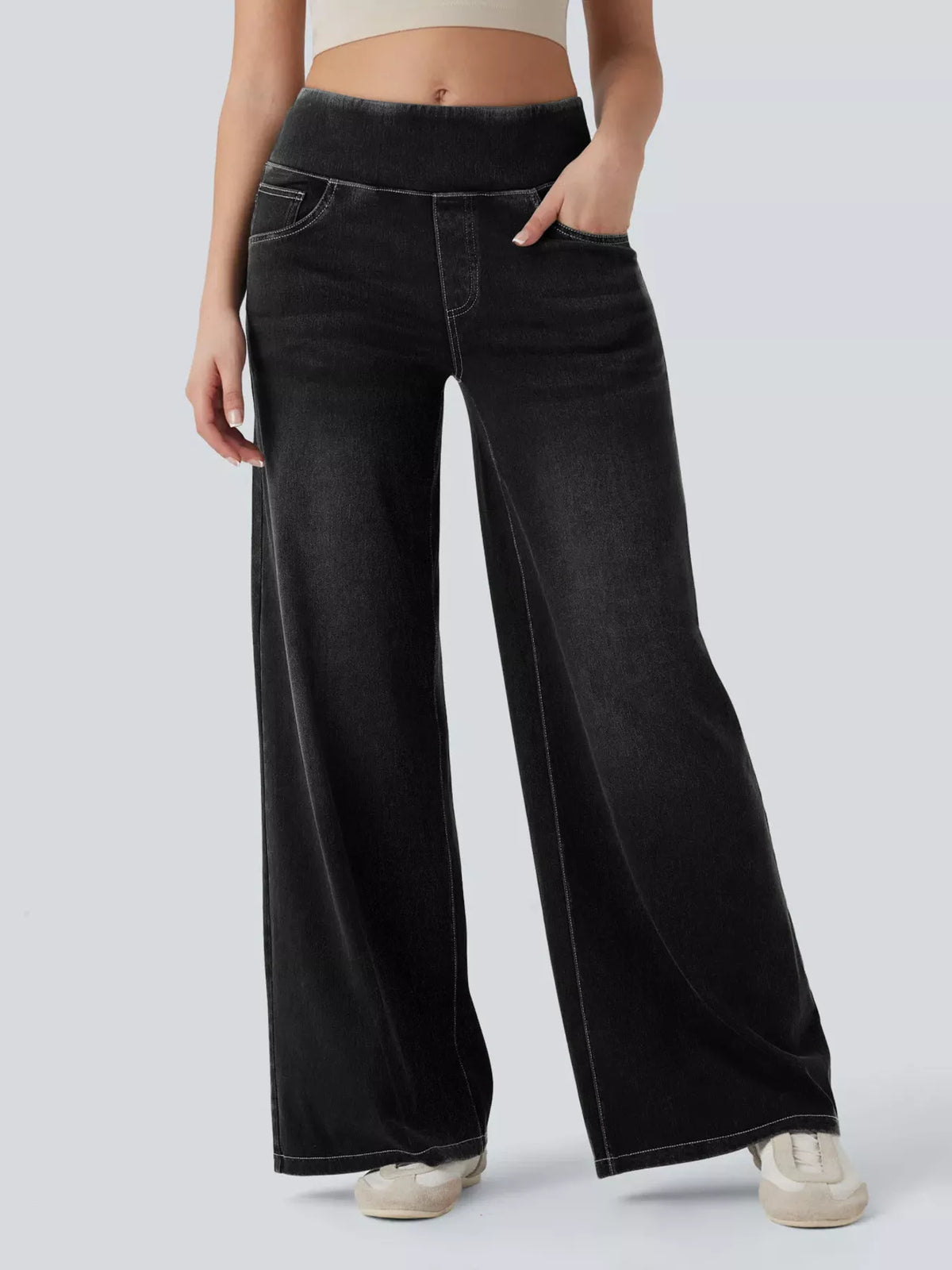 High-waisted Wide Leg Jeans (2)
