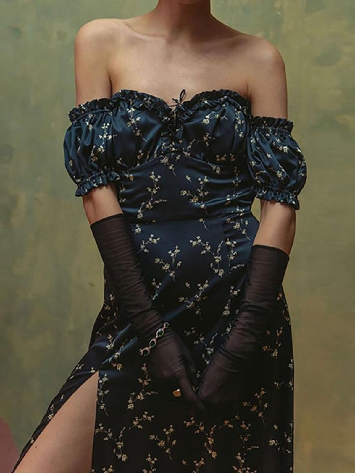 Full Size Floral Print Off-shoulder Slit Dress Plus (2)
