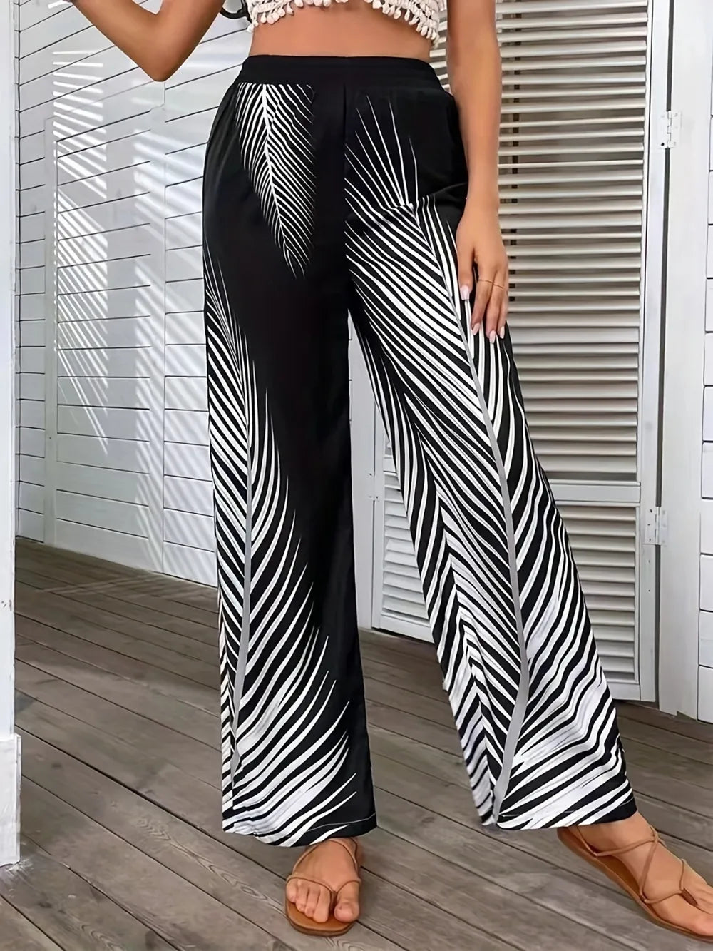 Printed Wide Leg Pants (3)